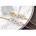Модный браслет в виде трех белых цветочков с австрийскими кристаллами Stellux в прекрасной розовой позолоте
