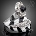 Замечательное кольцо в виде хвоста лисы с прозрачными кристаллами Stellux в платиновом покрытии  