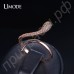 Восхитительное кольцо в виде змеи с замечательными швейцарскими фианитами в настоящей позолоте