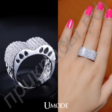 Модное кольцо в форме сердца с ясными швейцарскими фианитами в белой позолоте