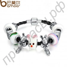 Модный европейский браслет из черной кожи и бусин из муранского стекла, зайчиками, сердечками в серебряном исполнении